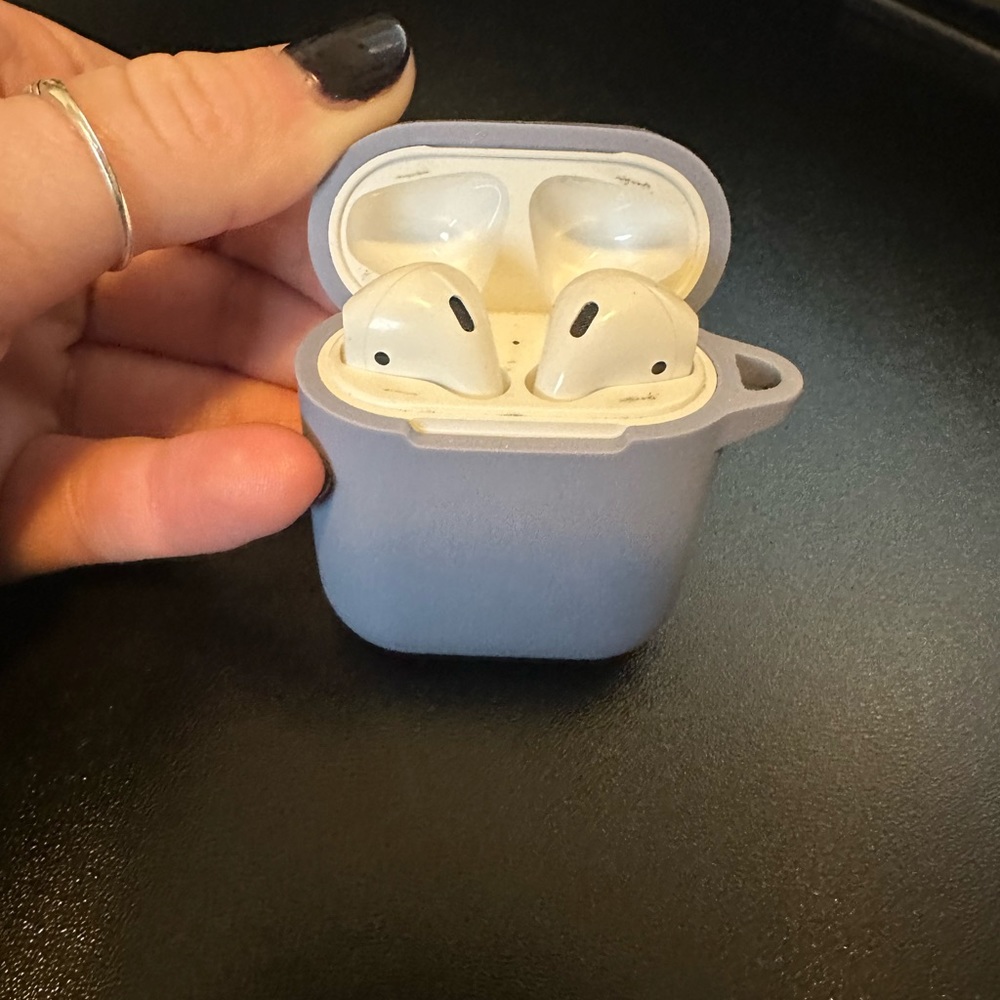 AirPods second generation